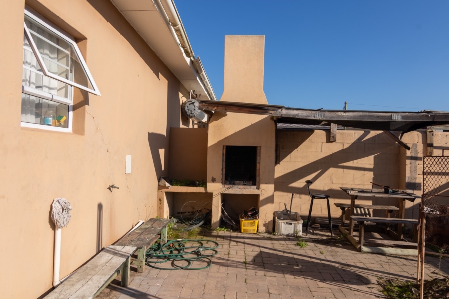 3 Bedroom Property for Sale in Velddrif Western Cape